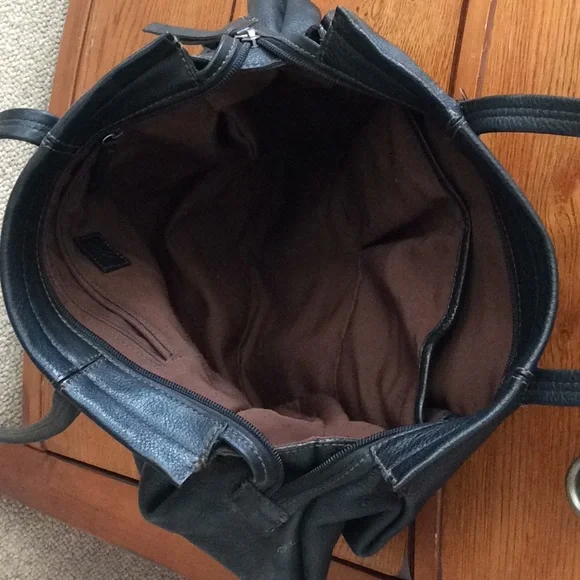 Handbag - Picture 2 of 3